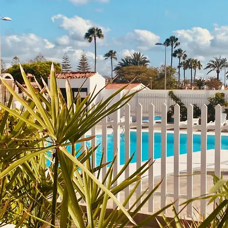 Holiday Bungalow With Terrace In * Playa del Ingles (Gran Canaria)